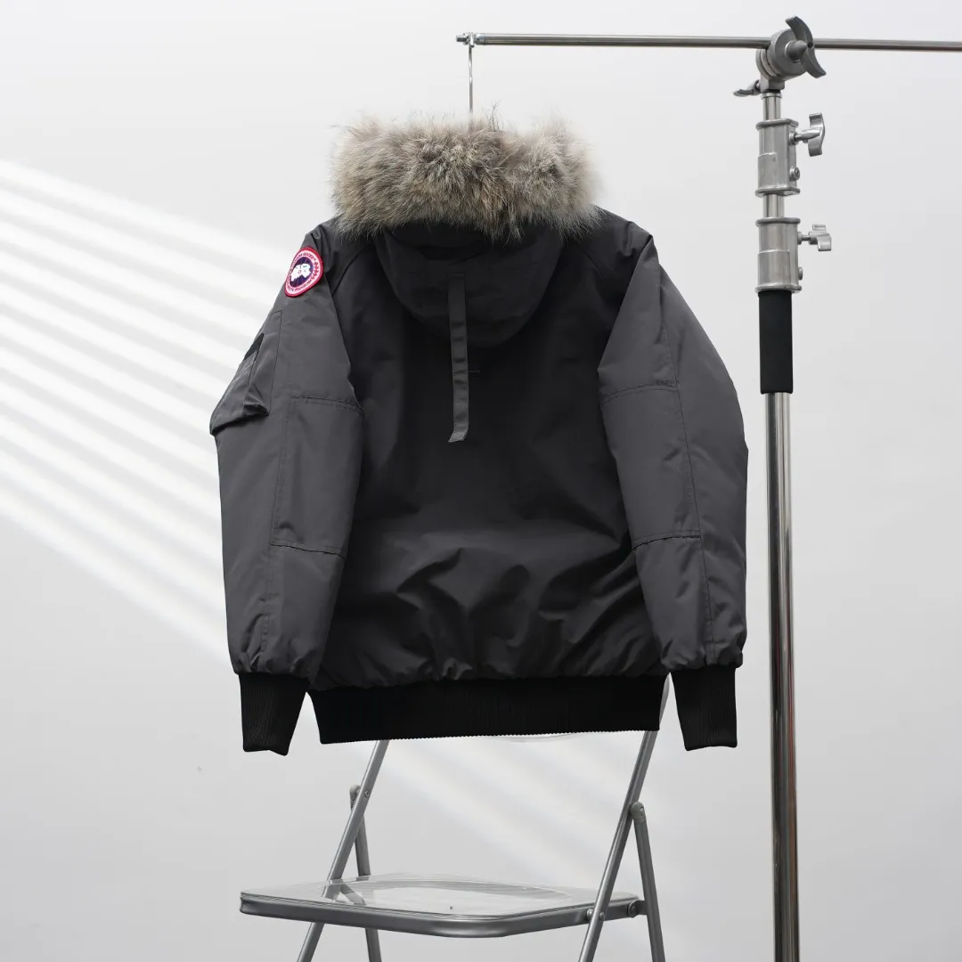 P720 CANADA GOOSE丨Canada Goose 01 Pilot Hooded Down Jacket Color: Graphite Gray Size: XS-XXL